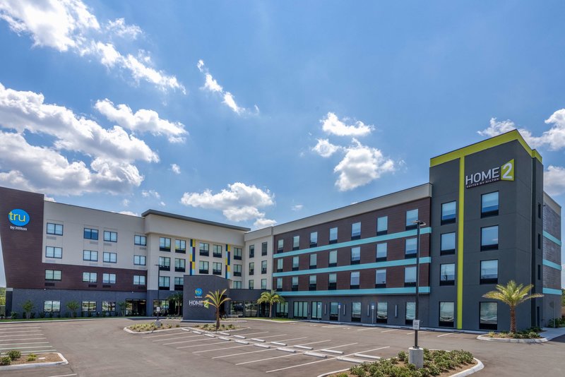 Tru by Hilton Pensacola I-10 North Davis Highway - photo 1