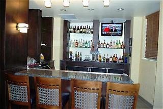 Holiday Inn & Suites Phoenix Airport, Phoenix