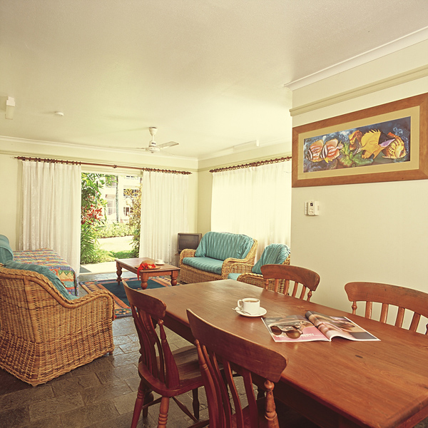 Cairns Queenslander Hotel & Apartments - photo 2