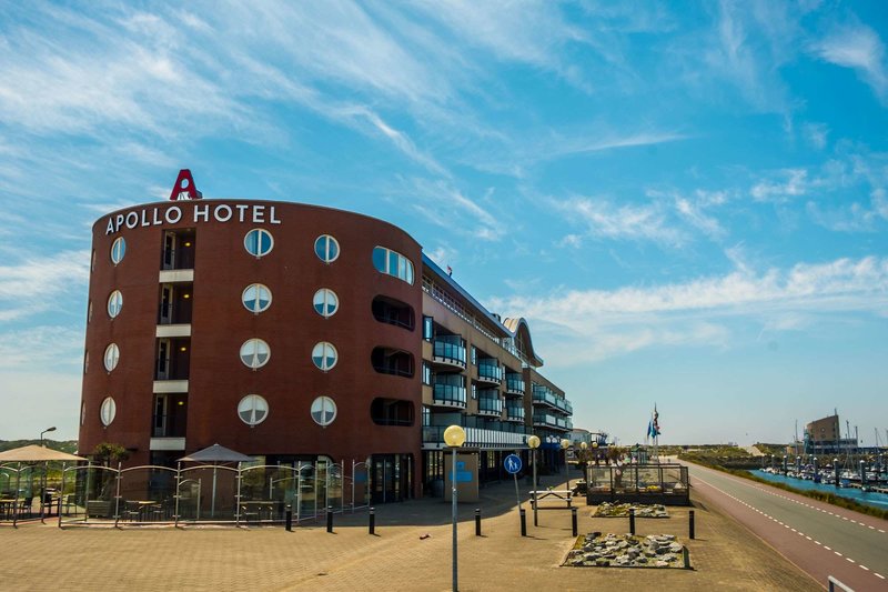 Leonardo Hotel IJmuiden Seaport Beach - photo 1