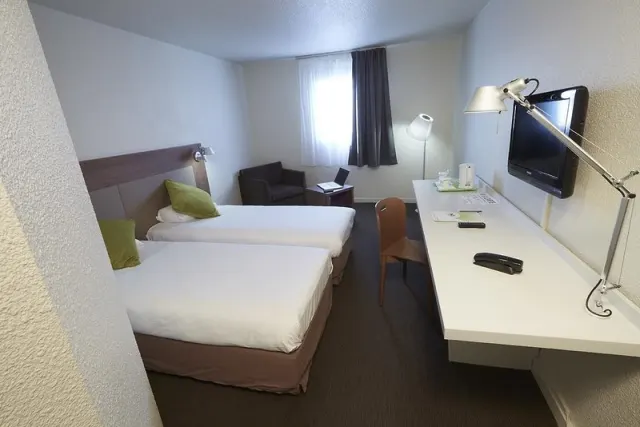Hotel Campanile Le Blanc Mesnil - photo 3