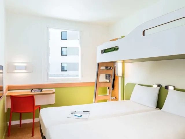 ibis budget Saint Quentin en Yvelines Velodrome - photo 3