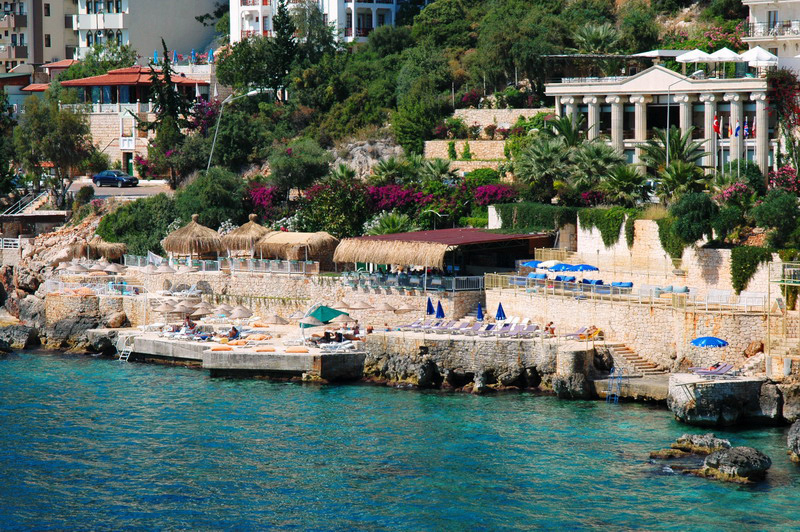Hera Hotel - foto 1