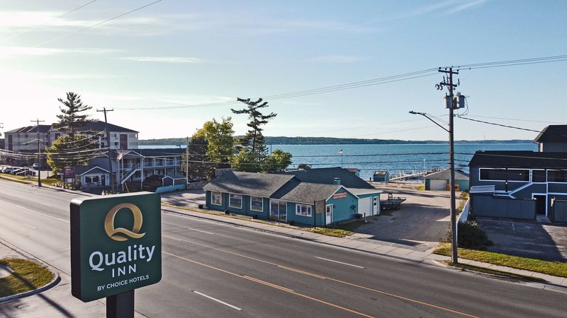 Quality Inn By The Bay - photo 1