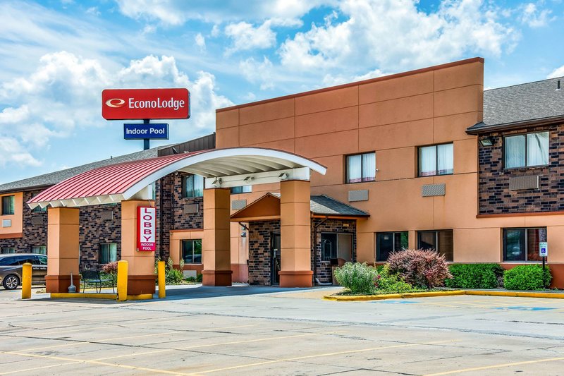 Econo Lodge at Wanamaker - photo 1