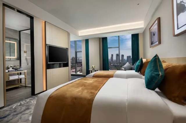 Ramada By Wyndham Luoyang Downtown - photo 2