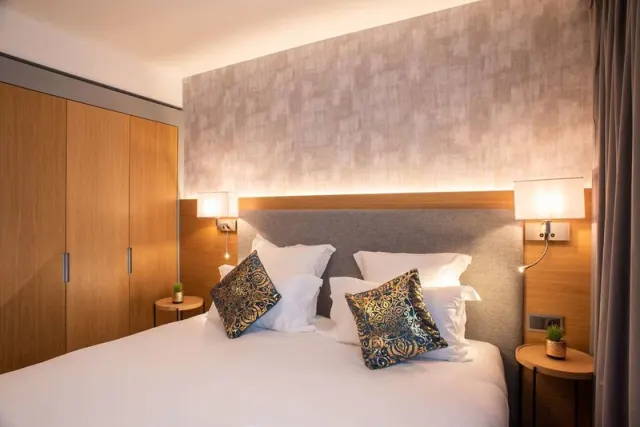 Brit Hotel Paris Orly - photo 4