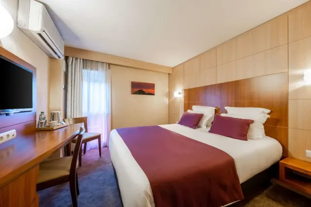 Quality Hotel Clermont Kennedy - photo 4