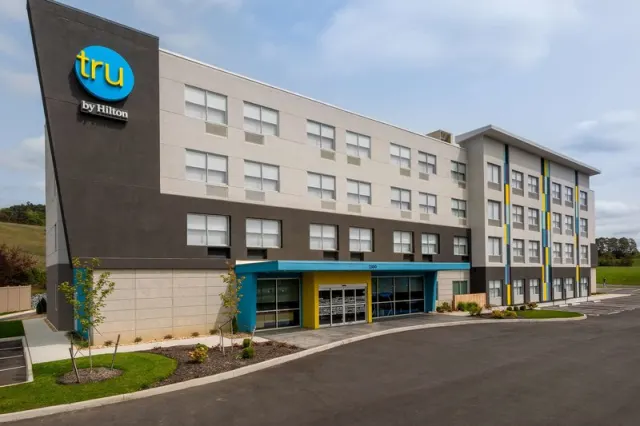 Tru by Hilton Radford, Christiansburg