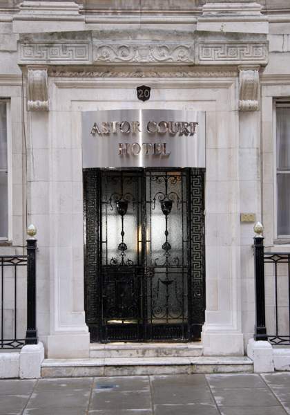 Astor Court - photo 1