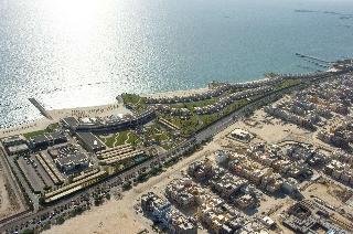 Hilton Kuwait Resort - photo 3