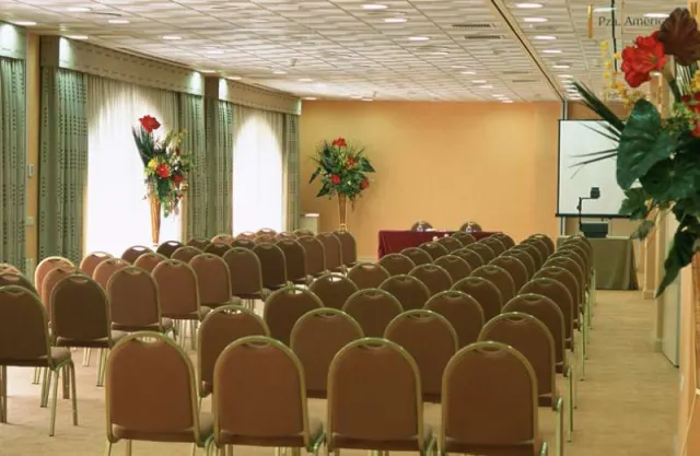 Only YOU Hotel Sevilla - photo 4