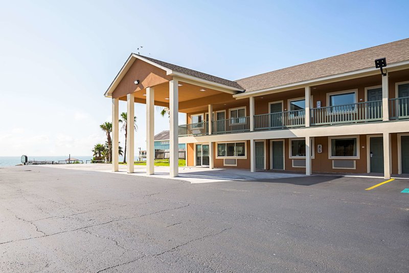 Quality Inn Rockport on Aransas Bay - photo 1
