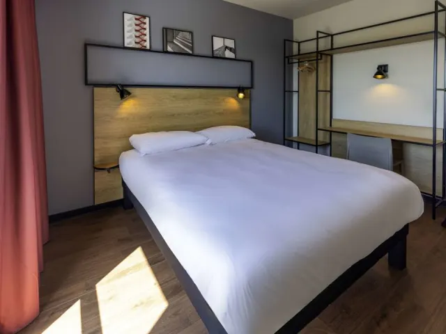Ibis Marseille Marignane Technopole - photo 3