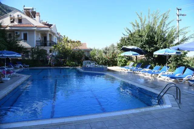 Red Rose Bed & Breakfast - foto 3