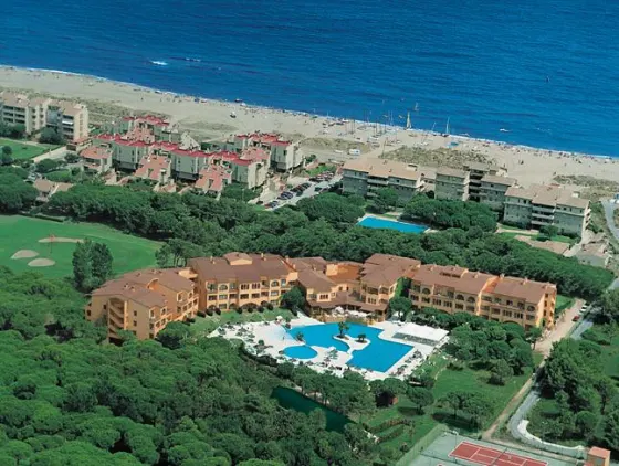 La Costa Beach & Golf Resort