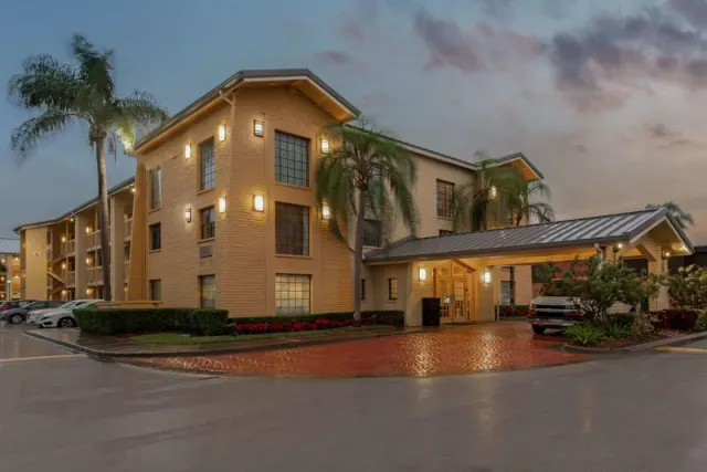 La Quinta Inn by Wyndham Miami Airport North, USA