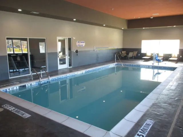 Best Western Plus Medical Center Hotel - photo 2