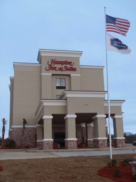 Hampton Inn & Suites Wiggins - फ़ोटो 1