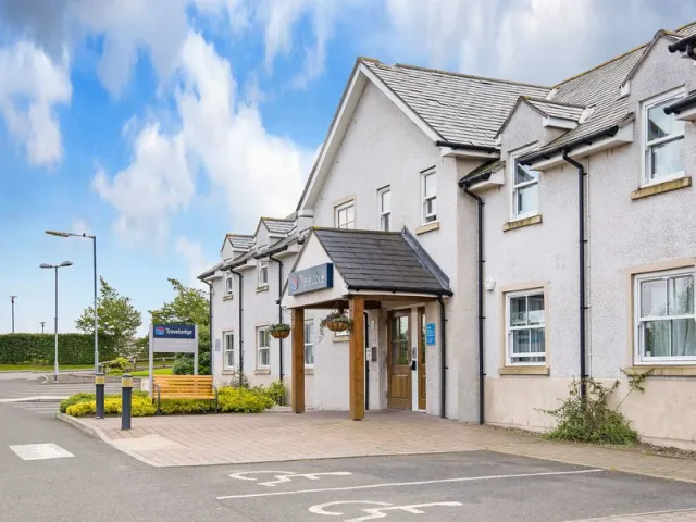 Travelodge Perth A9, Perth