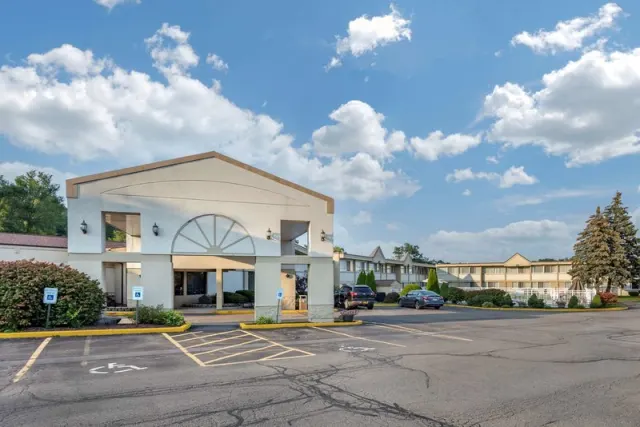 Quality Inn & Suites Vestal Binghamton, Vestal