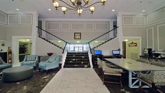 Best Western Williamsburg Historic District - photo 2