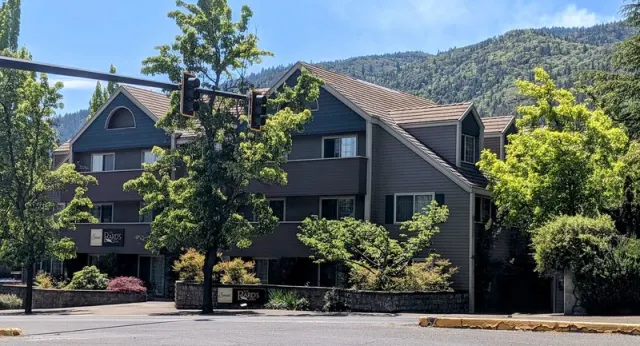 The Bards Inn BW Signature Collection by Best Western, Oregon