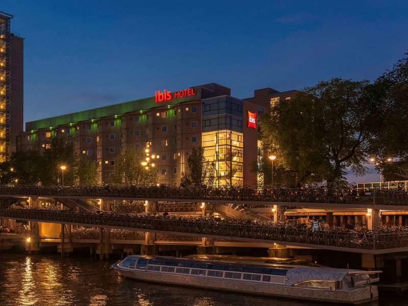 Hotel ibis Amsterdam Centre - photo 1