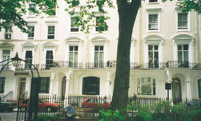Dolphin Hotel - photo 1