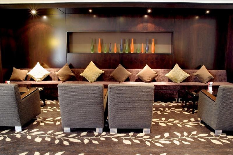 Crowne Plaza Manchester Airport - photo 1