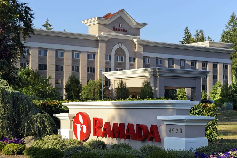Ramada by Wyndham Olympia - photo 1