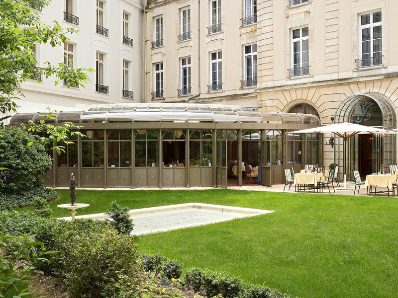 Hôtel De La Cloche - photo 1