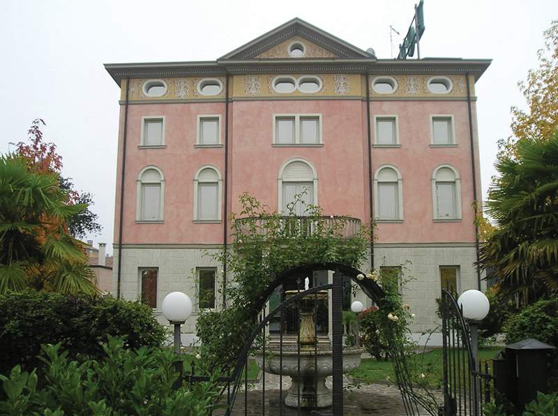 Villa Leon d'Oro - photo 1