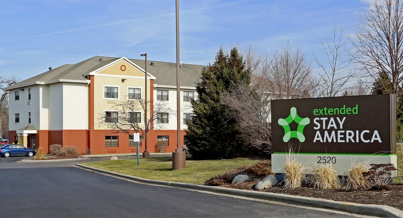 Extended Stay America Milwaukee Waukesha - photo 1