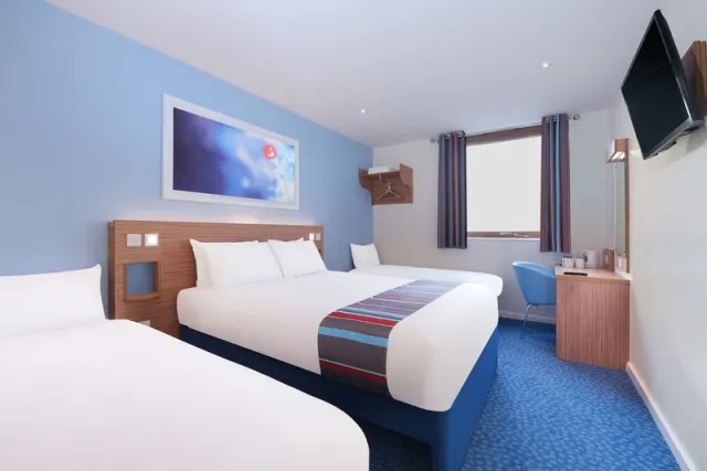 Travelodge East Grinstead - photo 3
