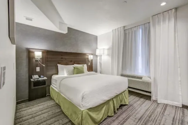 Est Hotel - foto 4