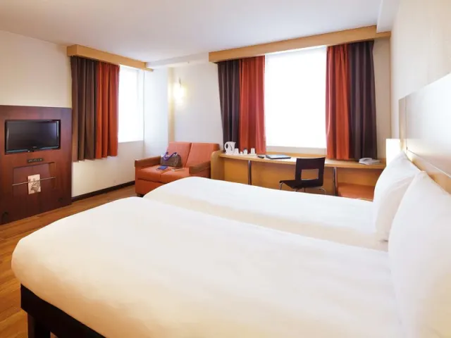 ibis London Blackfriars Hotel - photo 3