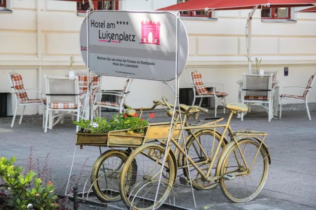 Hotel Am Luisenplatz Potsdam - photo 4