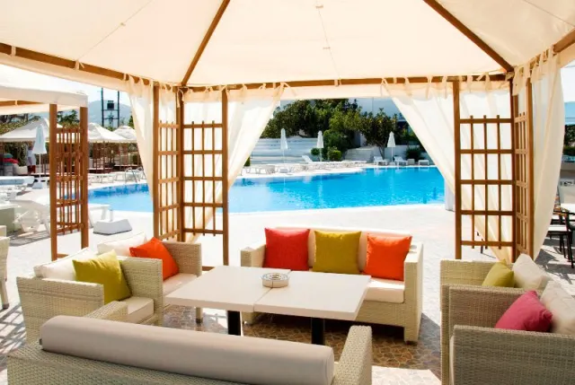 Amaria Beach Resort - photo 4