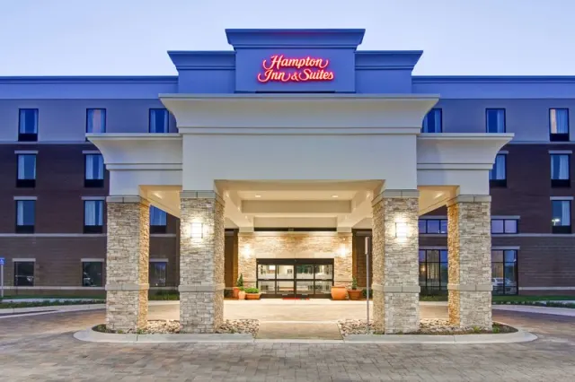 Hampton Inn And Suites Detroit Troy - photo 2