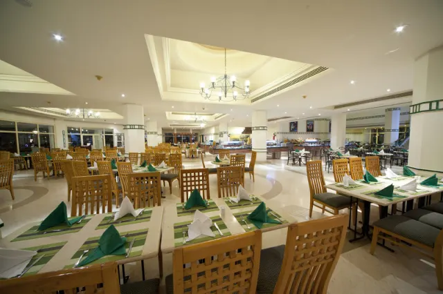 Coral Beach Resort Montazah - photo 3