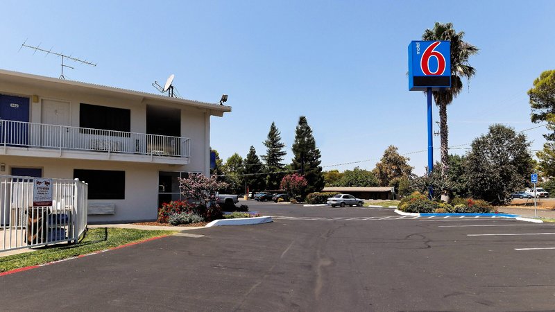 Motel 6 Chico - photo 1