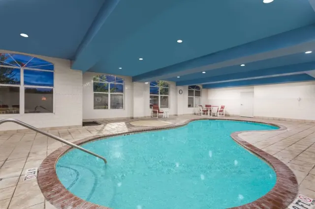 Wingate by Wyndham Savannah Gateway, Savannah