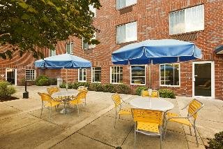 Fairfield Inn and Suites by Marriott Lake Oswego - photo 4