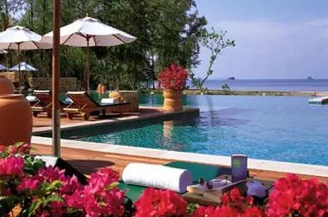 Dusit Thani Krabi Beach Resort - photo 4