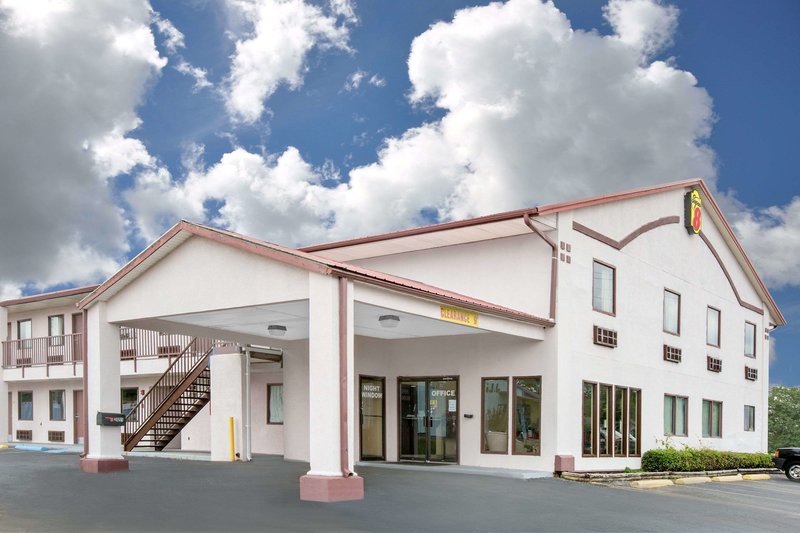 Budgetel Inn  Suites - foto 1