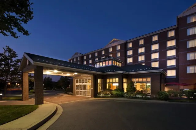 Hilton Garden Inn White Marsh - صورة 2