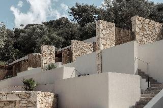 Monastery Estate Retreat - photo 2