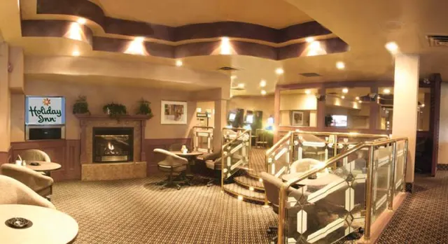 Holiday Inn Calgary Airport - foto 2