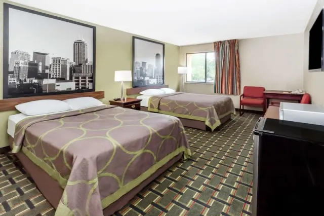 Super 8 by Wyndham Logansport - photo 3